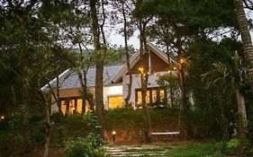 The Moonlight Villa